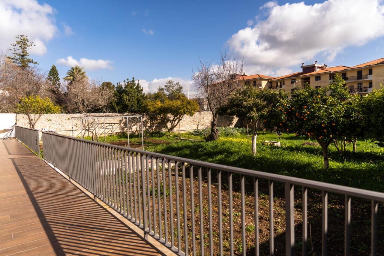 Ferienwohnung Modica Relax Garden Exterior foto